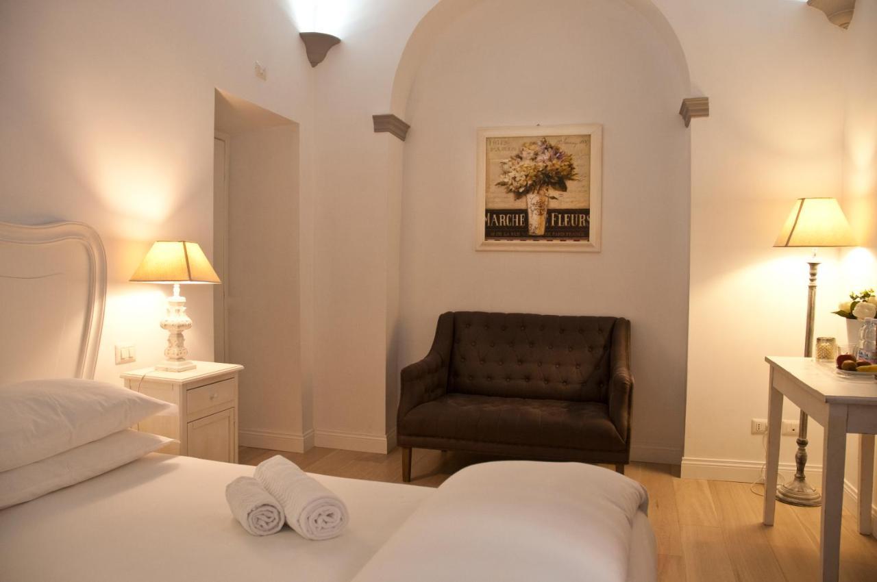 B&B La Finestra Sul Colosseo Rzym Zewnętrze zdjęcie
